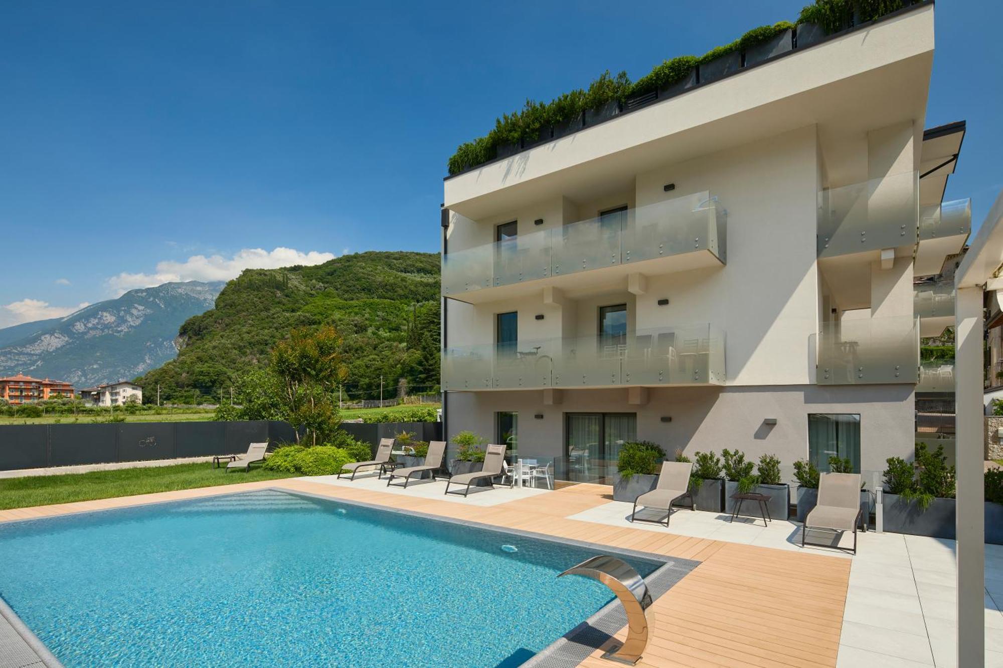 Maffei Apartments - Active Holidays Riva del Garda Extérieur photo